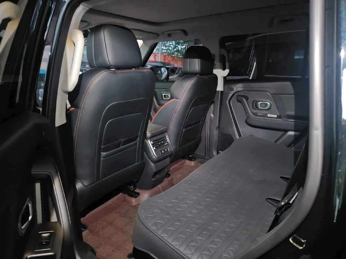 2025 Jetour Traveller 1.5T 184HP L4 7DCT,autocango,china used car exporter,china ev exporter,chinese used car exporter,chinese used ev exporter