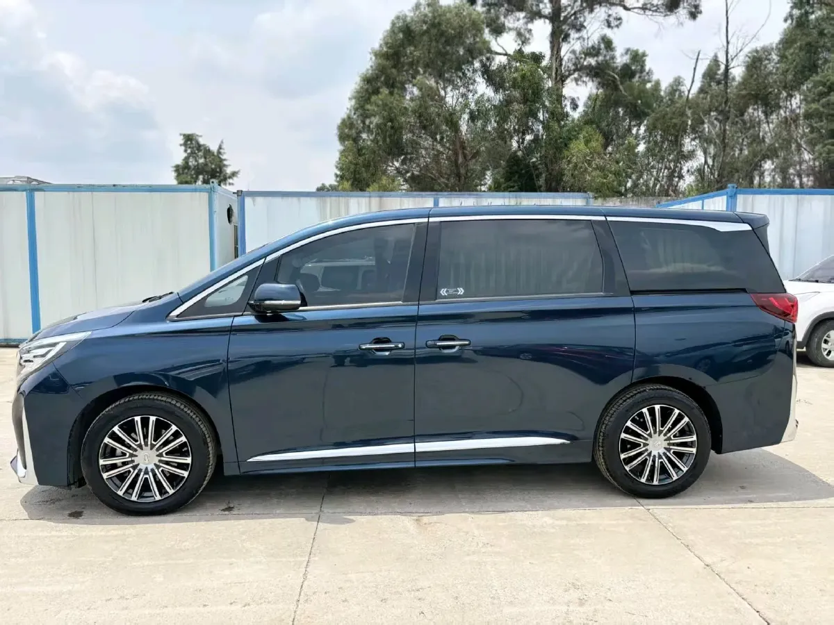 2021 GAC Trumpchi M8 2.0T 252HP L4 8AT,autocango,china used car exporter,china ev exporter,chinese used car exporter,chinese used ev exporter