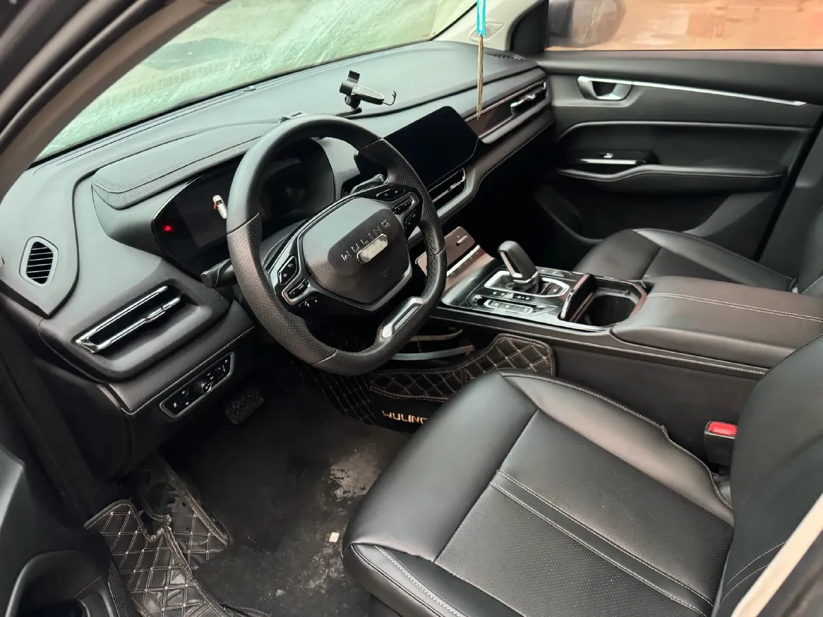 2020 WuLing KaiJie 1.5T 147HP L4 CVT,autocango,china used car exporter,china ev exporter,chinese used car exporter,chinese used ev exporter