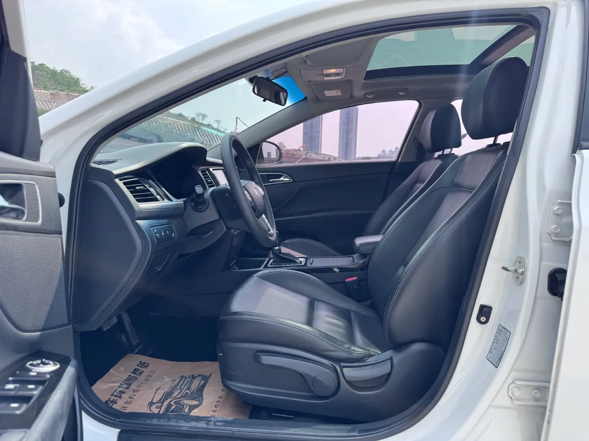 2017 Hyundai Mistra 1.8L 143HP L4 6AT,autocango,china used car exporter,china ev exporter,chinese used car exporter,chinese used ev exporter