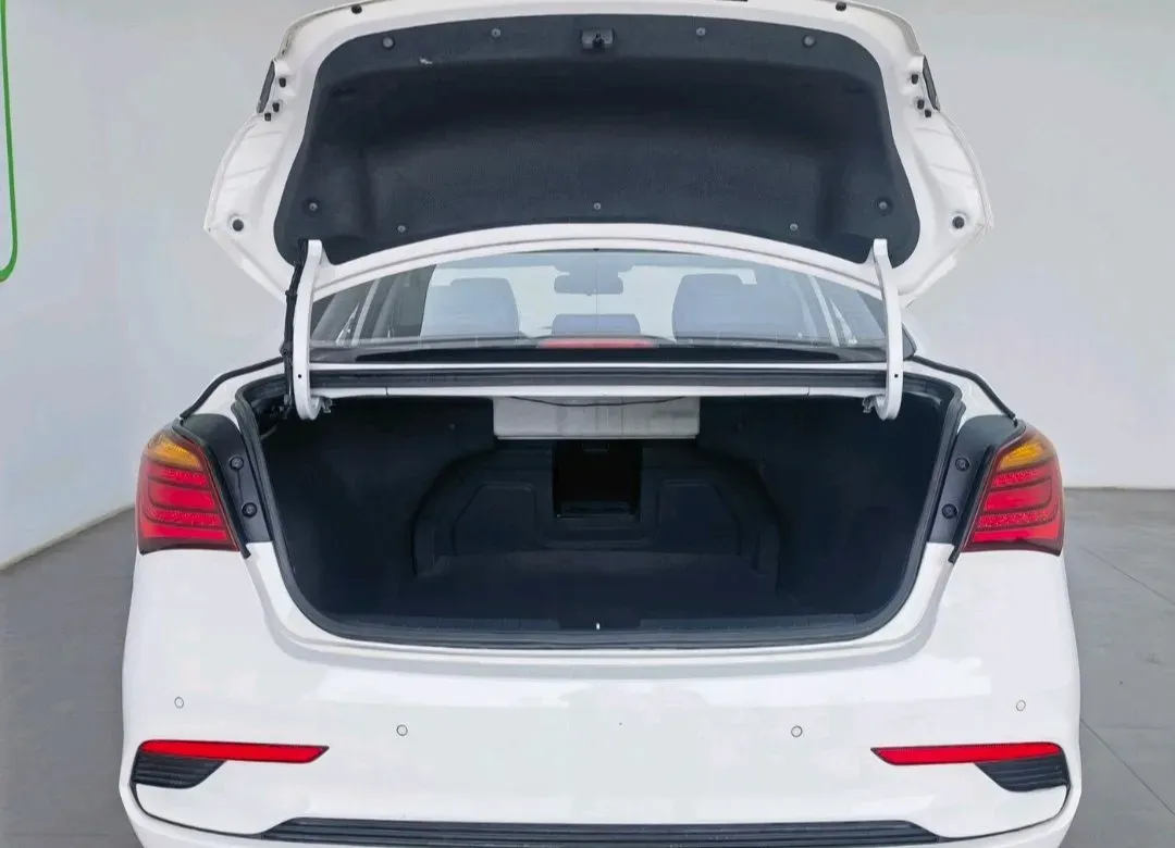 2017 Hyundai Mistra 1.8L 143HP L4 6AT,autocango,china used car exporter,china ev exporter,chinese used car exporter,chinese used ev exporter