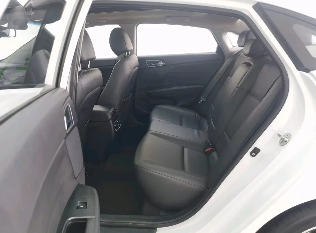 2017 Hyundai Mistra 1.8L 143HP L4 6AT,autocango,china used car exporter,china ev exporter,chinese used car exporter,chinese used ev exporter