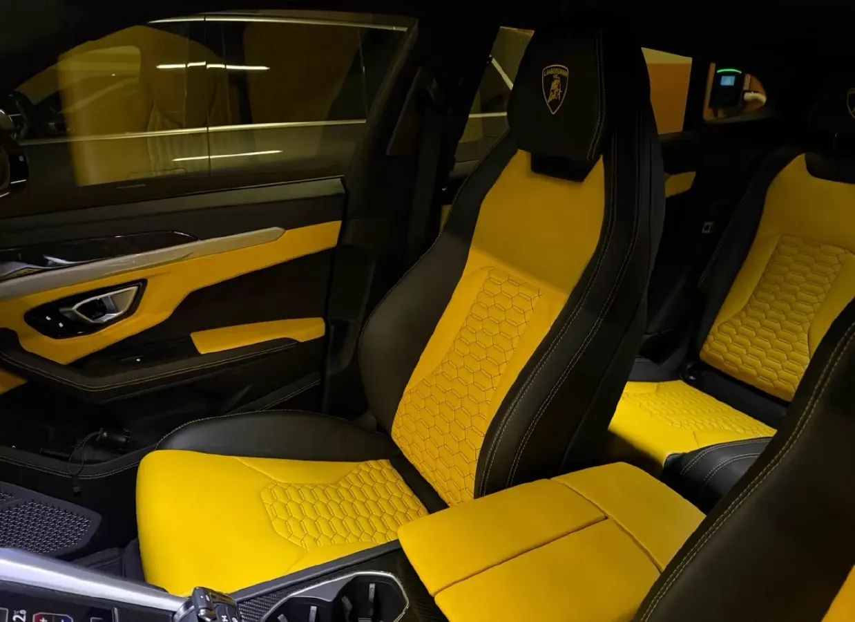 2021 Lamborghini Urus 4.0T 641HP V8 8AT,autocango,china used car exporter,china ev exporter,chinese used car exporter,chinese used ev exporter