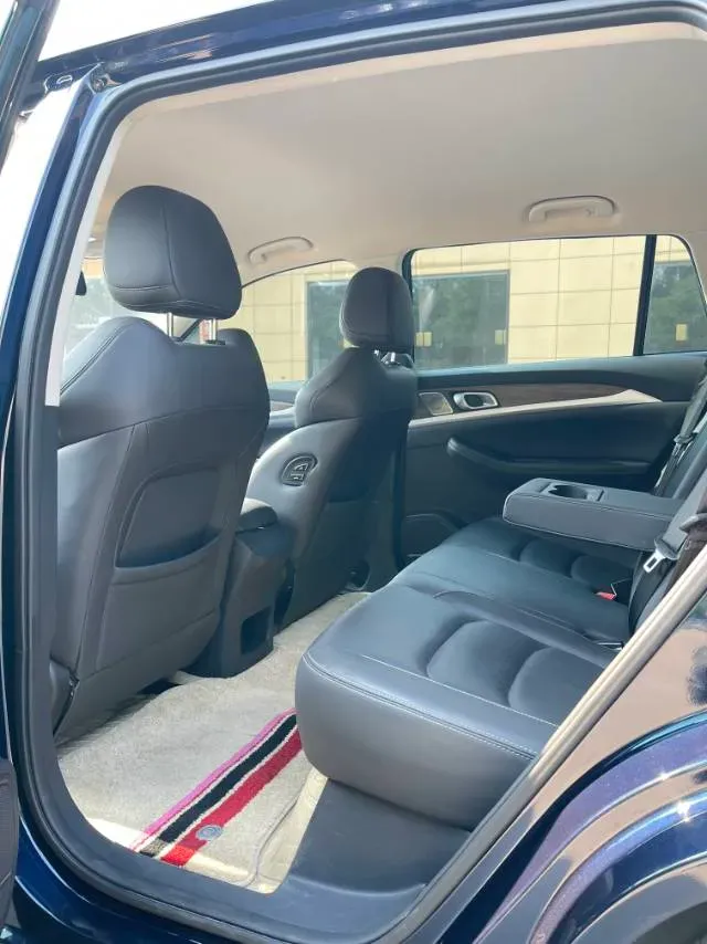 2024 Skyworth HT-i 1.5L 110HP L4 E-CVT PHEV 21.68KWH,autocango,china used car exporter,china ev exporter,chinese used car exporter,chinese used ev exporter