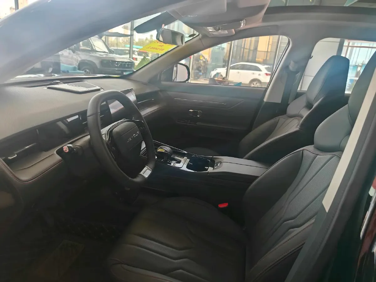 2025 Jetour DASHING 1.5T 156HP L4 6DCT,autocango,china used car exporter,china ev exporter,chinese used car exporter,chinese used ev exporter