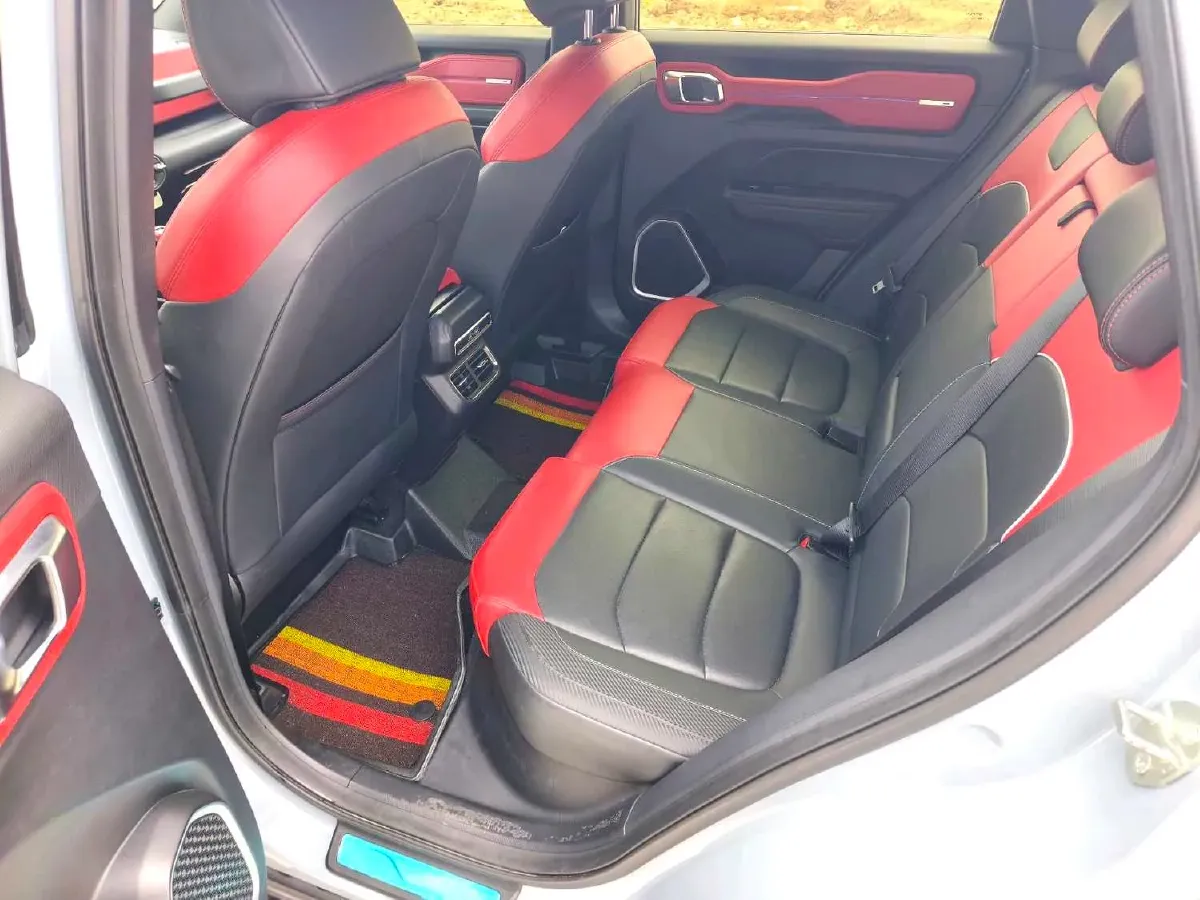 2020 Geely ICON 1.5T 177HP L3 7DCT,autocango,china used car exporter,china ev exporter,chinese used car exporter,chinese used ev exporter