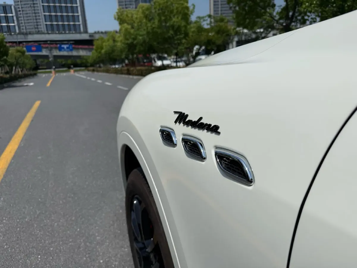2021 Maserati Levante 3.0T 350HP V6 8AT,autocango,china used car exporter,china ev exporter,chinese used car exporter,chinese used ev exporter