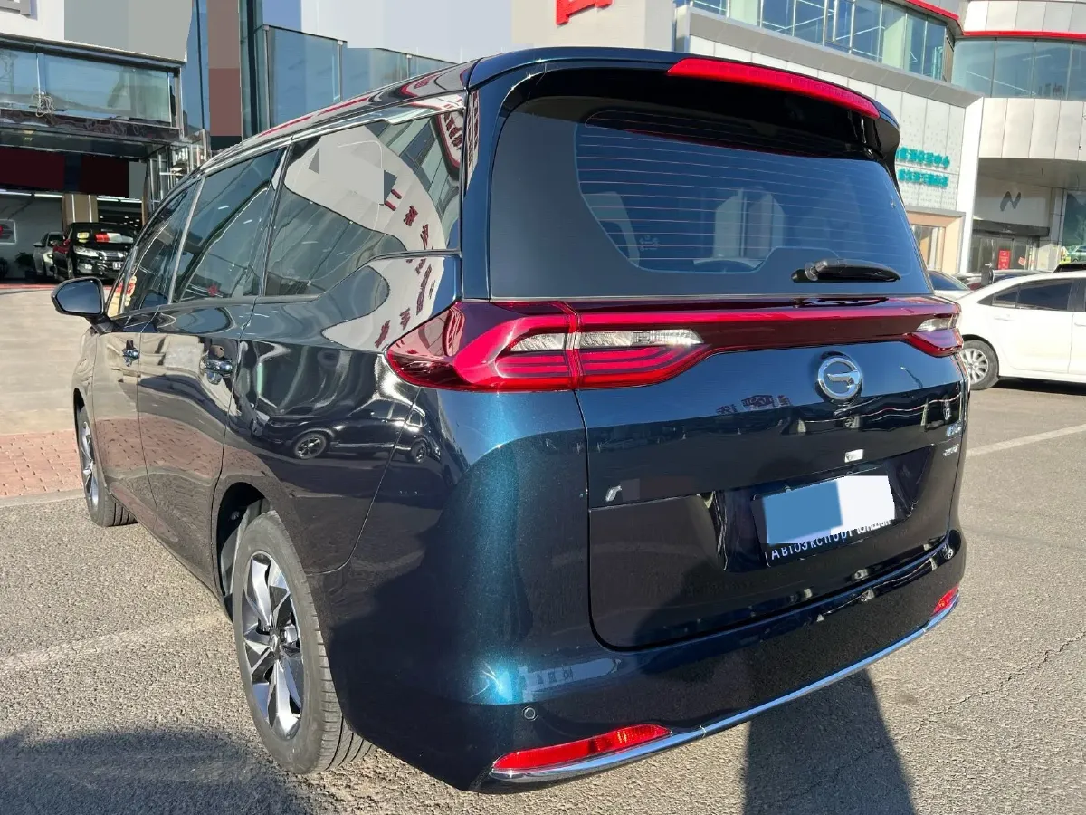 2021 GAC Trumpchi M6 1.5T 169HP L4 7DCT,autocango,china used car exporter,china ev exporter,chinese used car exporter,chinese used ev exporter