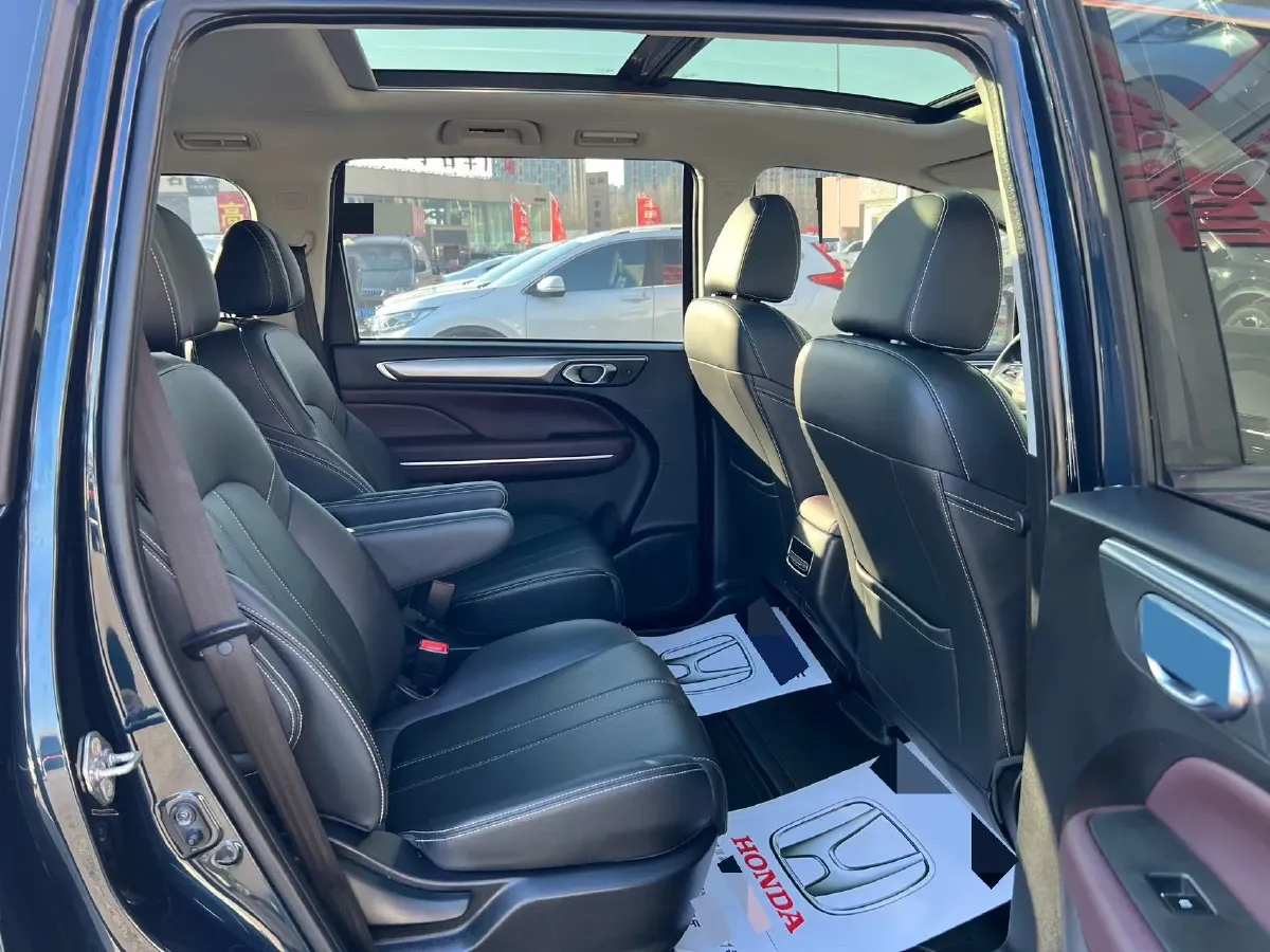2021 GAC Trumpchi M6 1.5T 169HP L4 7DCT,autocango,china used car exporter,china ev exporter,chinese used car exporter,chinese used ev exporter