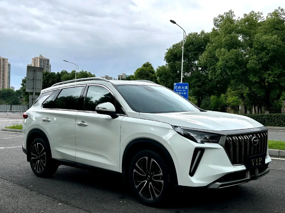 2021 GAC Trumpchi GS4 Plus 1.5T 169HP L4 6AT,autocango,china used car exporter,china ev exporter,chinese used car exporter,chinese used ev exporter