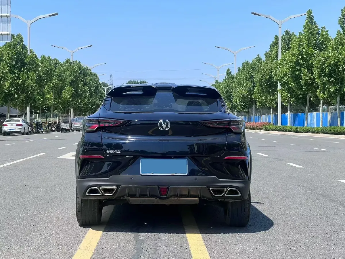 2020 ChangAn UNI-T 1.5T 180HP L4 7DCT,autocango,china used car exporter,china ev exporter,chinese used car exporter,chinese used ev exporter