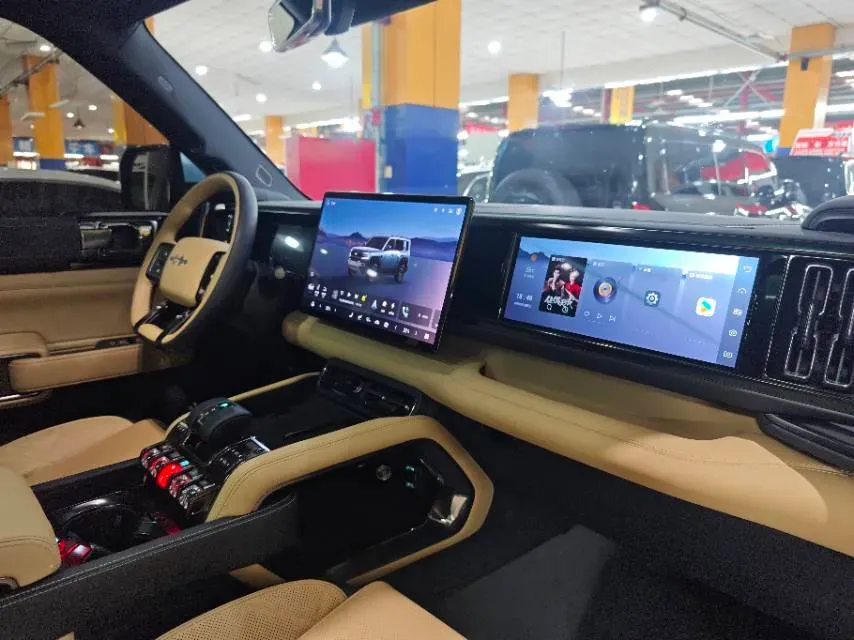 2023 FangChengBao Bao 5 1.5T 194HP L4 E-CVT PHEV 31.8KWH,autocango,china used car exporter,china ev exporter,chinese used car exporter,chinese used ev exporter