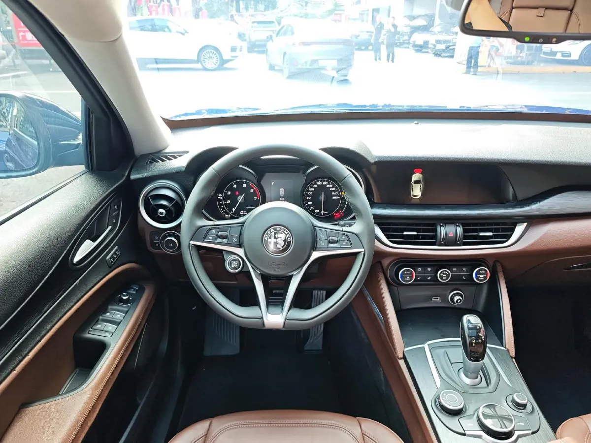 2017 Lexus NX 2.0T 238HP L4 6AT,autocango,china used car exporter,china ev exporter,chinese used car exporter,chinese used ev exporter