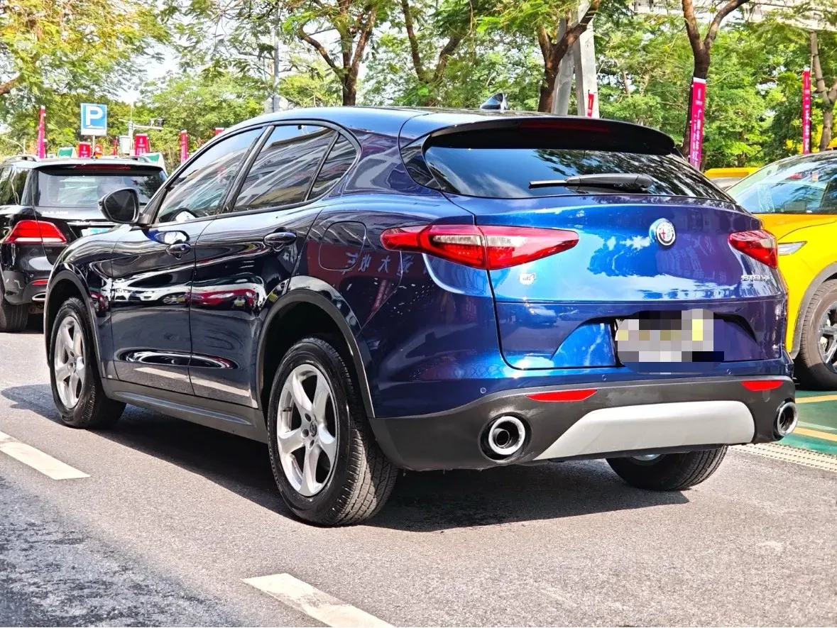 2017 Lexus NX 2.0T 238HP L4 6AT,autocango,china used car exporter,china ev exporter,chinese used car exporter,chinese used ev exporter