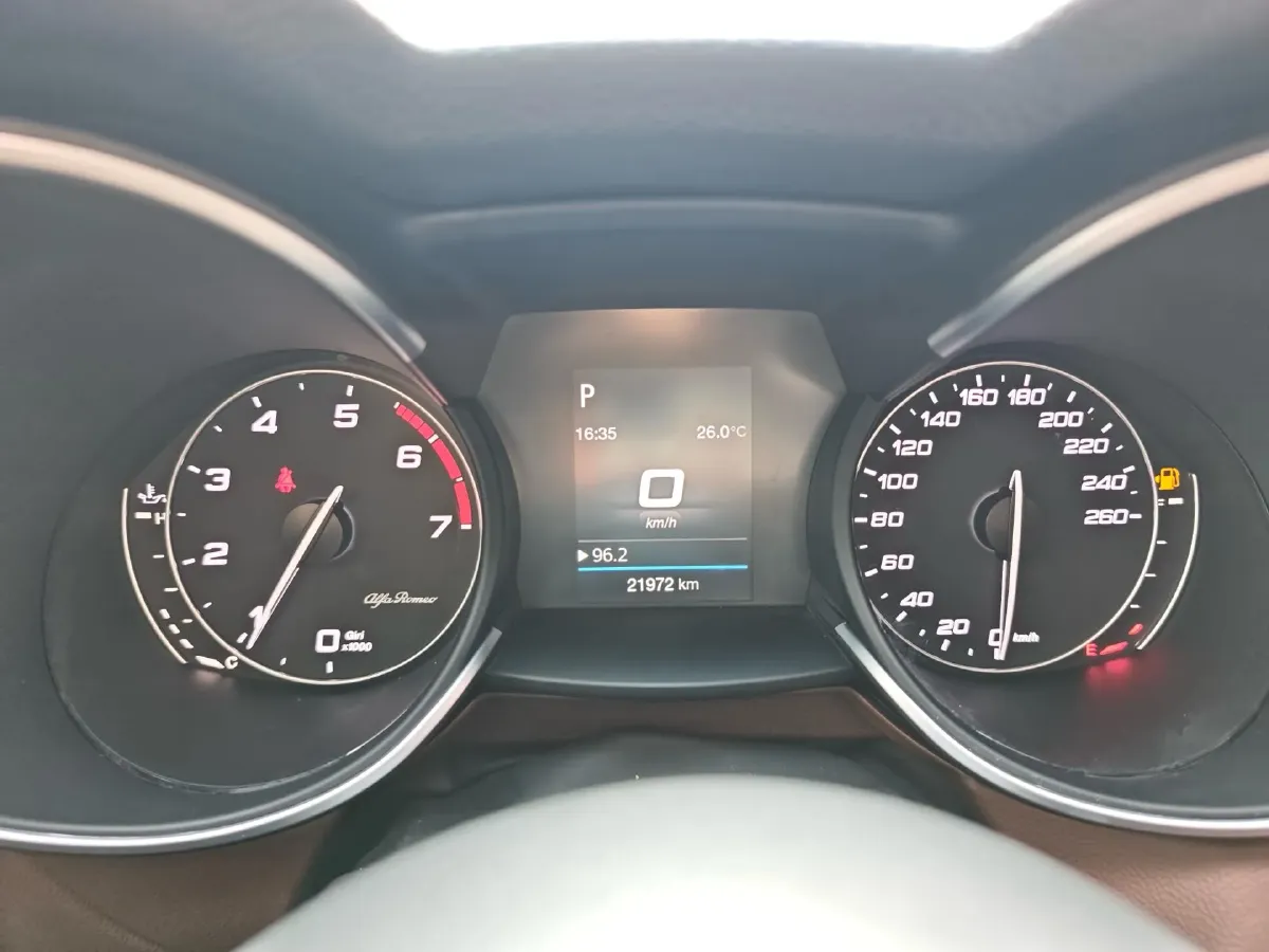 2017 Lexus NX 2.0T 238HP L4 6AT,autocango,china used car exporter,china ev exporter,chinese used car exporter,chinese used ev exporter