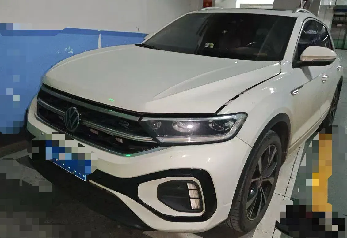 2023 Volkswagen T-Roc 1.5T 160HP L4 7DCT,autocango,china used car exporter,china ev exporter,chinese used car exporter,chinese used ev exporter