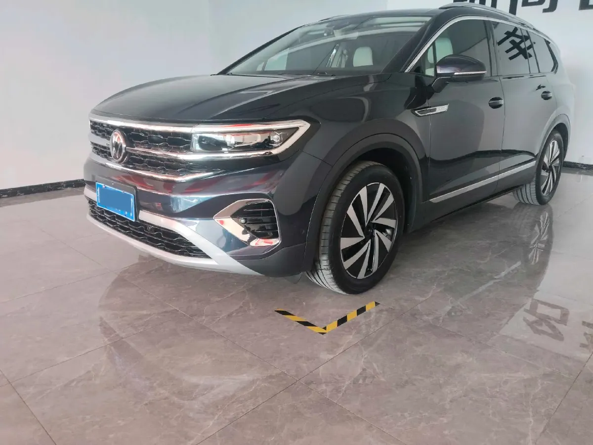 2022 Volkswagen Talagon 2.0T 220HP L4 7DCT,autocango,china used car exporter,china ev exporter,chinese used car exporter,chinese used ev exporter