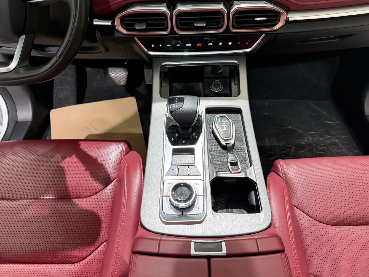 2023 Jetour X70 Plus 1.5T 156HP L4 6DCT,autocango,china used car exporter,china ev exporter,chinese used car exporter,chinese used ev exporter