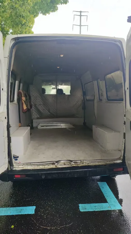 2019 MAXUS XinTu V80 2.5T 136HP L4 6MT,autocango,china used car exporter,china ev exporter,chinese used car exporter,chinese used ev exporter