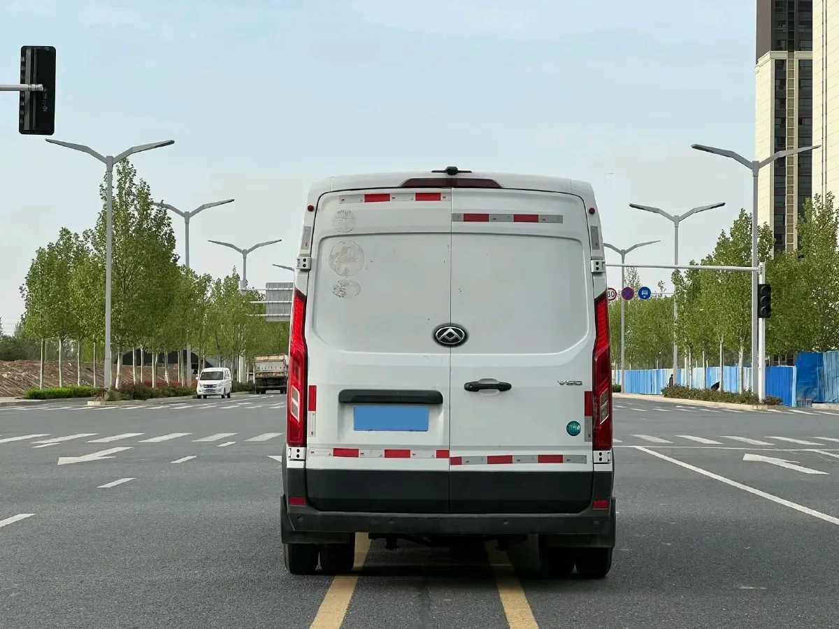 2022 MAXUS XinTu V90 2.0T 150HP L4 6AT,autocango,china used car exporter,china ev exporter,chinese used car exporter,chinese used ev exporter