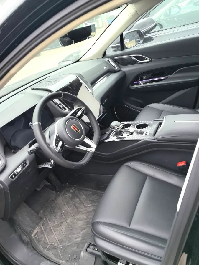 2025 HongQi HS3 1.5T 150HP L4 1DHT PHEV,autocango,china used car exporter,china ev exporter,chinese used car exporter,chinese used ev exporter