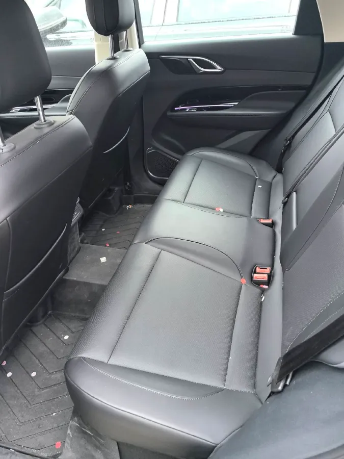 2025 HongQi HS3 1.5T 150HP L4 1DHT PHEV,autocango,china used car exporter,china ev exporter,chinese used car exporter,chinese used ev exporter