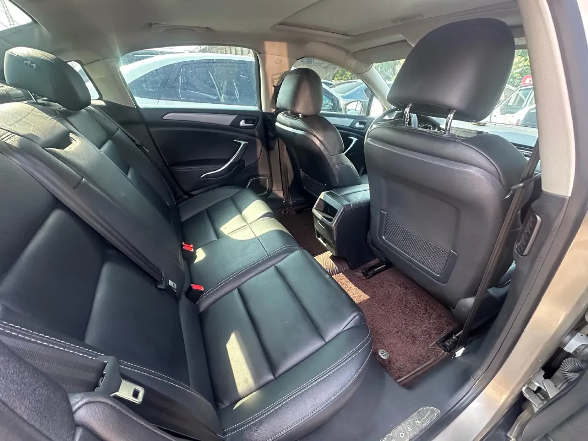 2017 Citroen C5 1.6T 167HP L4 6AT,autocango,china used car exporter,china ev exporter,chinese used car exporter,chinese used ev exporter