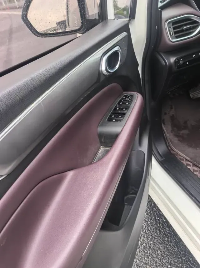 2021 GAC Trumpchi M6 1.5T 169HP L4 7DCT,autocango,china used car exporter,china ev exporter,chinese used car exporter,chinese used ev exporter
