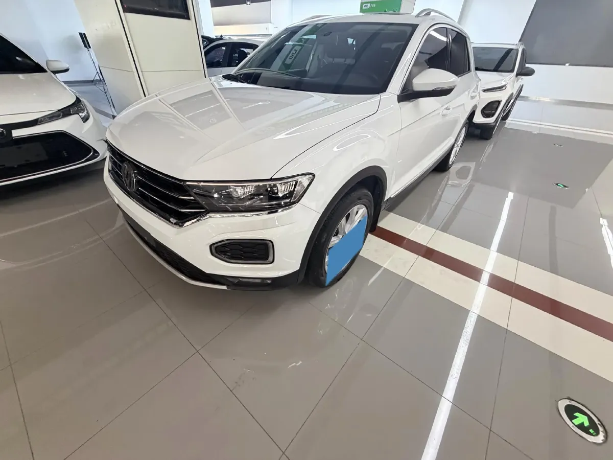 2021 Volkswagen T-Roc 1.4T 150HP L4 7DCT,autocango,china used car exporter,china ev exporter,chinese used car exporter,chinese used ev exporter
