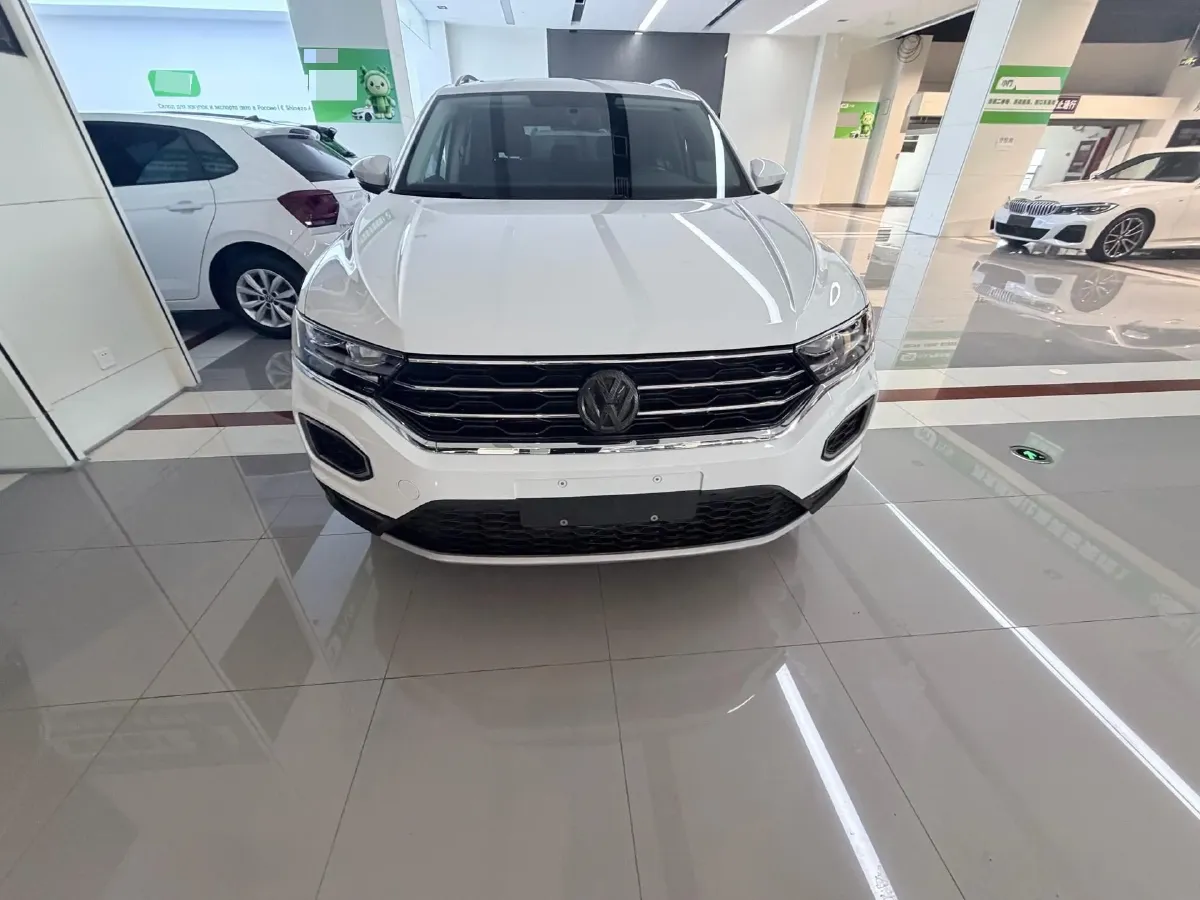 2021 Volkswagen T-Roc 1.4T 150HP L4 7DCT,autocango,china used car exporter,china ev exporter,chinese used car exporter,chinese used ev exporter