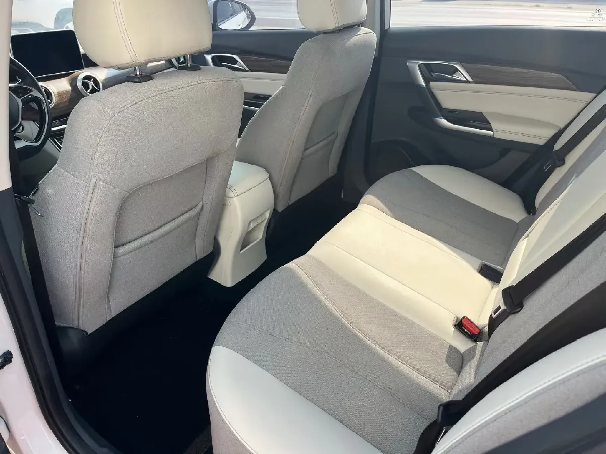 2018 BeiJing Auto EU5 BEV 53.66KWH,autocango,china used car exporter,china ev exporter,chinese used car exporter,chinese used ev exporter
