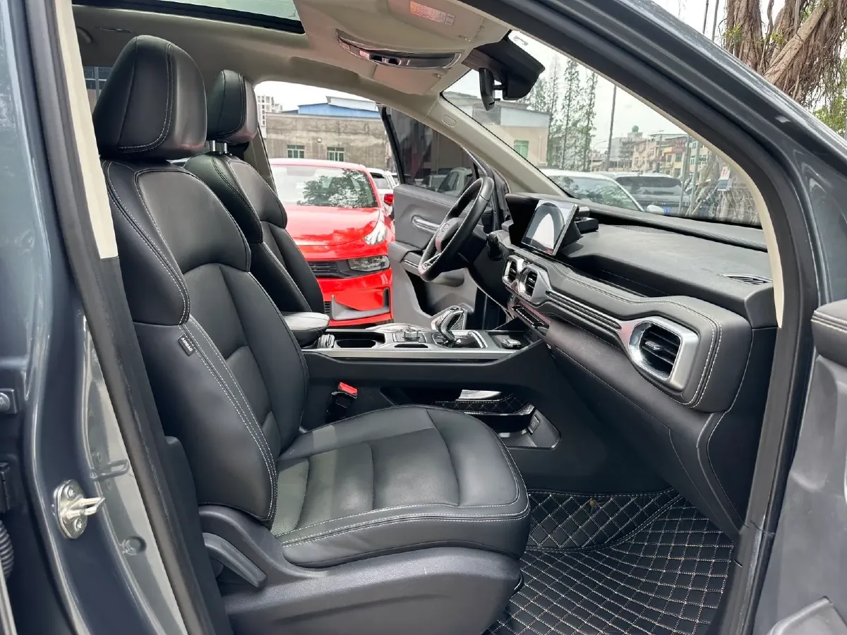 2020 Geely Okavango 1.8T 184HP L4 7DCT,autocango,china used car exporter,china ev exporter,chinese used car exporter,chinese used ev exporter