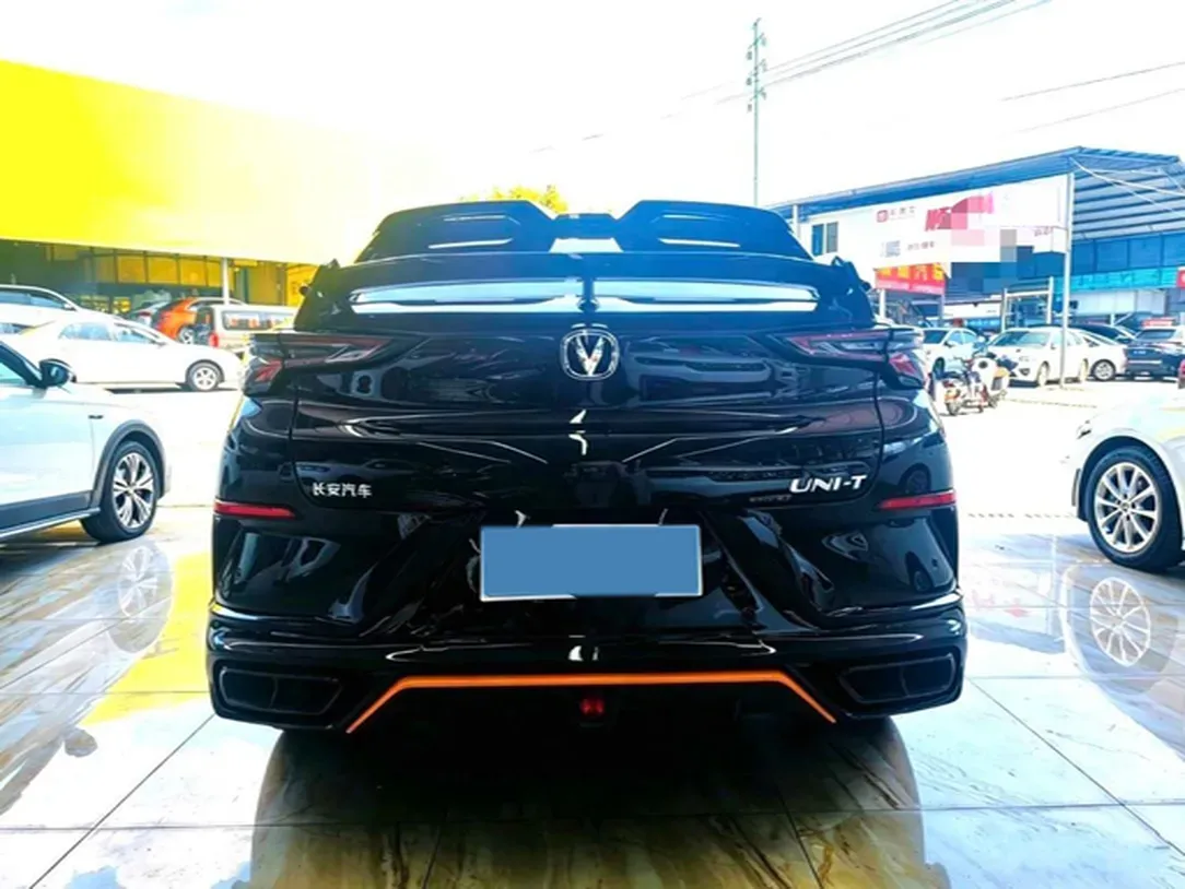 2023 ChangAn UNI-T 1.5T 188HP L4 7DCT,autocango,china used car exporter,china ev exporter,chinese used car exporter,chinese used ev exporter