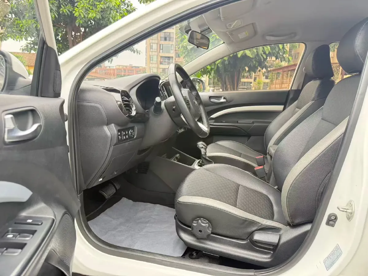 2019 Kia KX1 1.4L 100HP L4 6AT,autocango,china used car exporter,china ev exporter,chinese used car exporter,chinese used ev exporter