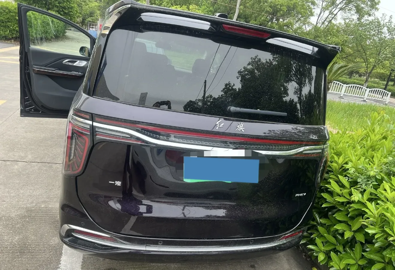 2024 HongQi HQ9 2.0T 163HP L4 1DHT PHEV 20.14KWH,autocango,china used car exporter,china ev exporter,chinese used car exporter,chinese used ev exporter