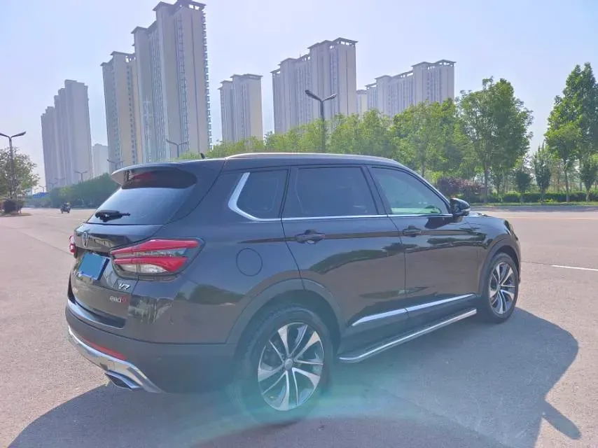 2018 Brilliance Auto V7 1.6T 204HP L4 7DCT,autocango,china used car exporter,china ev exporter,chinese used car exporter,chinese used ev exporter