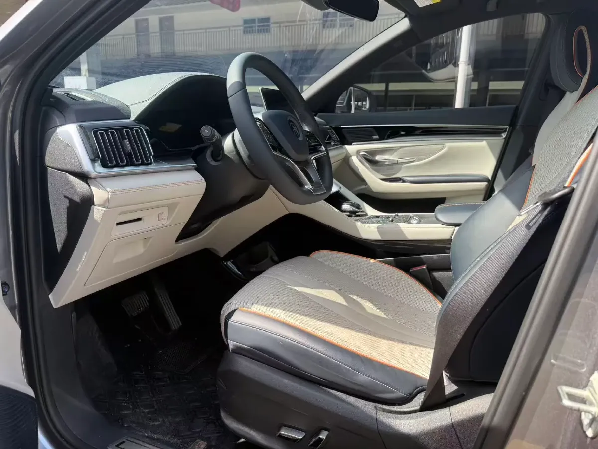 2022 Hyundai Tucson 2.0L 150HP L4 6AT Hybrid,autocango,china used car exporter,china ev exporter,chinese used car exporter,chinese used ev exporter