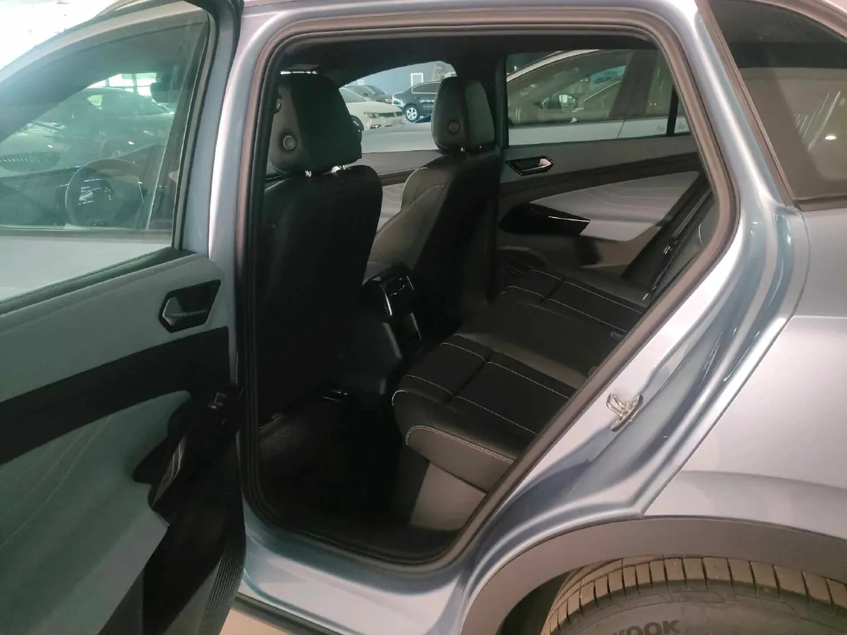 2024 Volkswagen ID.4 X BEV 52.8KWH,autocango,china used car exporter,china ev exporter,chinese used car exporter,chinese used ev exporter