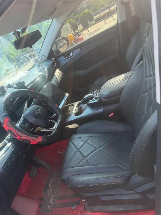 2023 Iveco DeYi 2.5T 122HP L4 6AT,autocango,china used car exporter,china ev exporter,chinese used car exporter,chinese used ev exporter