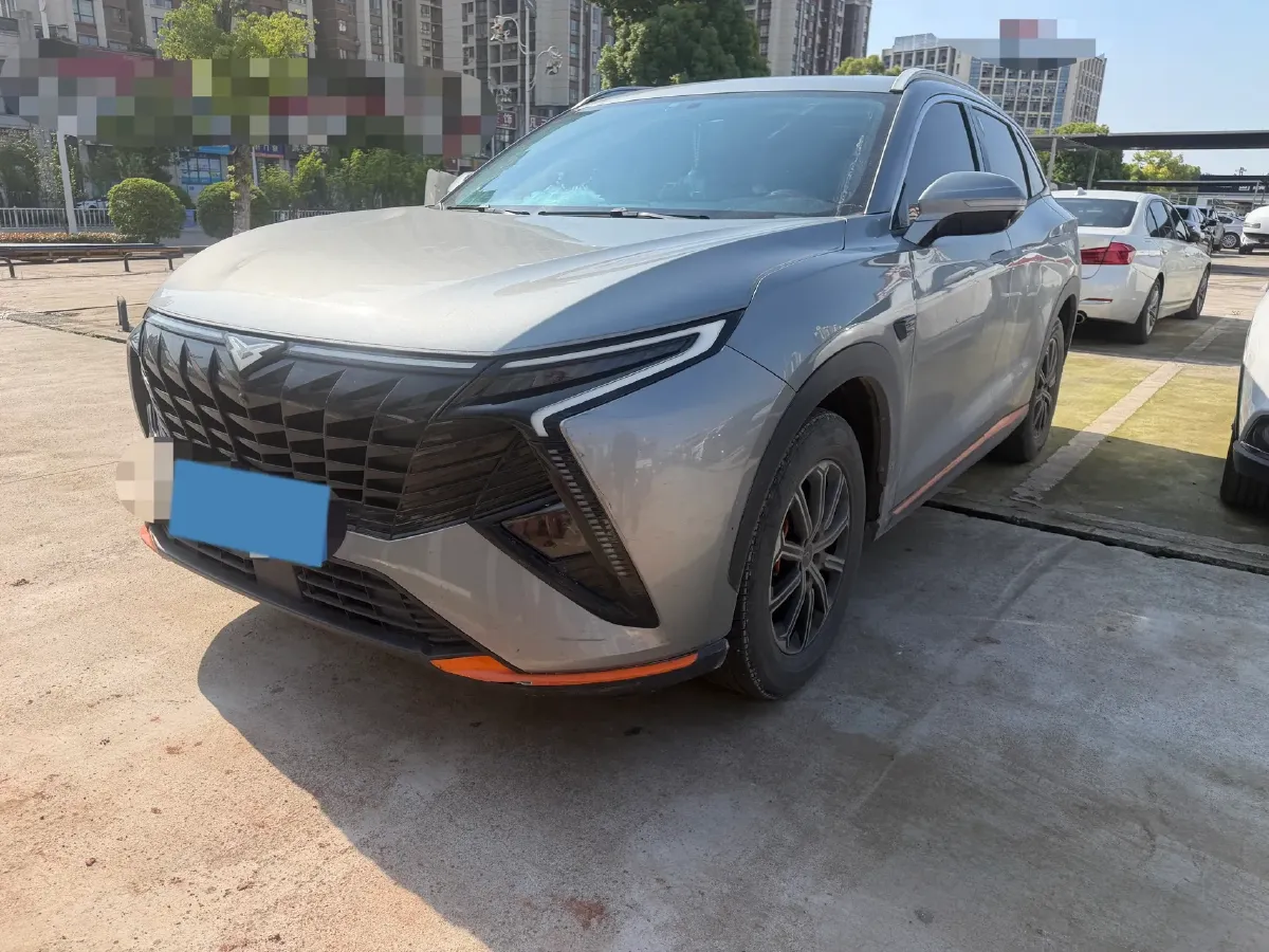 2023 Iveco DeYi 2.5T 122HP L4 6AT,autocango,china used car exporter,china ev exporter,chinese used car exporter,chinese used ev exporter