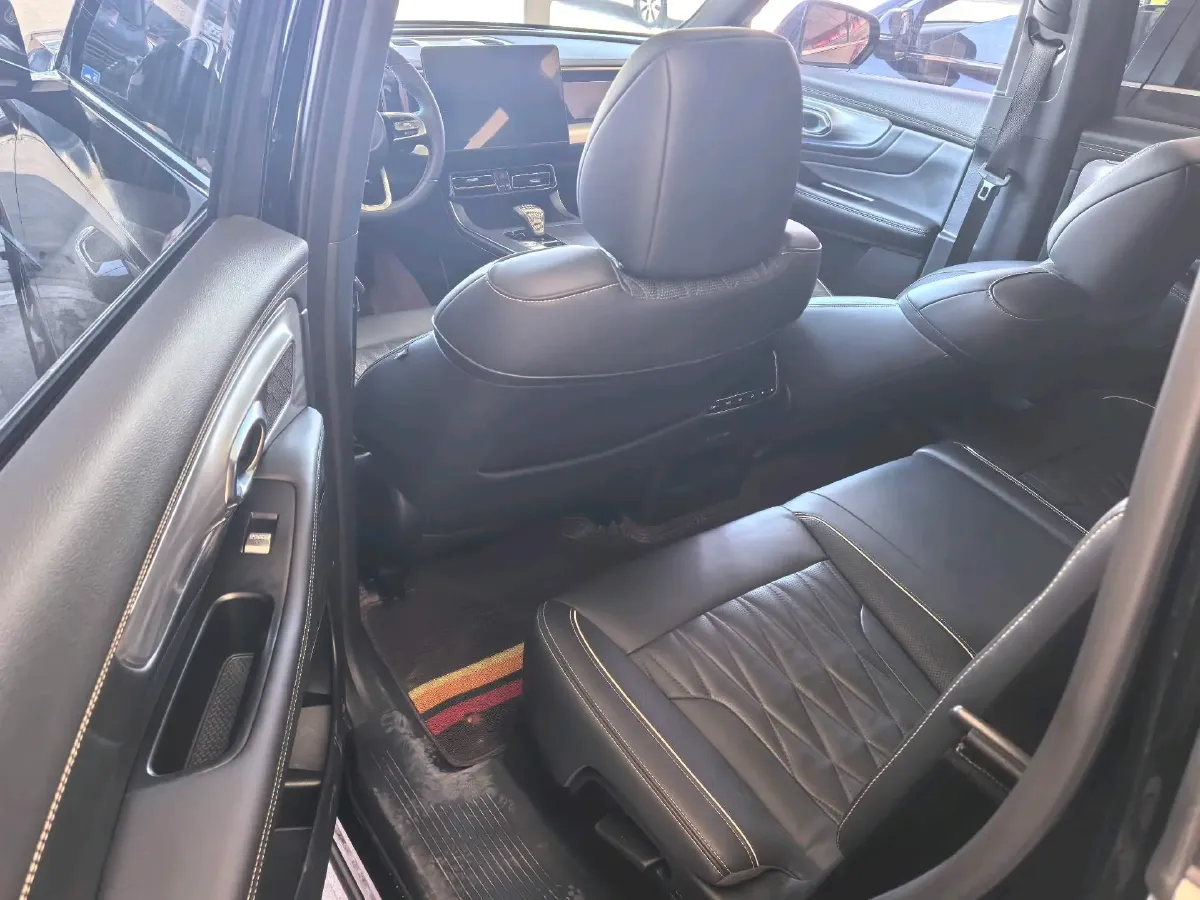 2022 GAC Trumpchi GS8 2.0T 252HP L4 8AT,autocango,china used car exporter,china ev exporter,chinese used car exporter,chinese used ev exporter