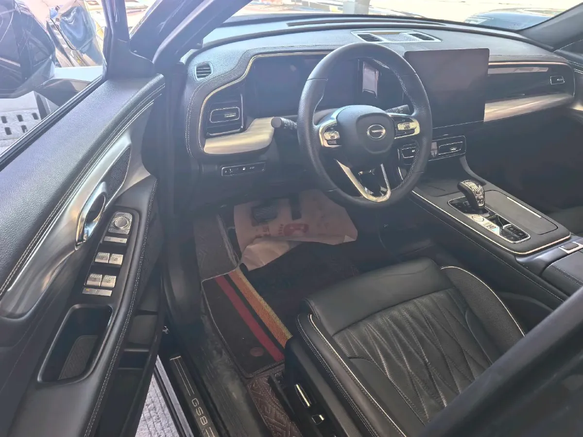 2022 GAC Trumpchi GS8 2.0T 252HP L4 8AT,autocango,china used car exporter,china ev exporter,chinese used car exporter,chinese used ev exporter