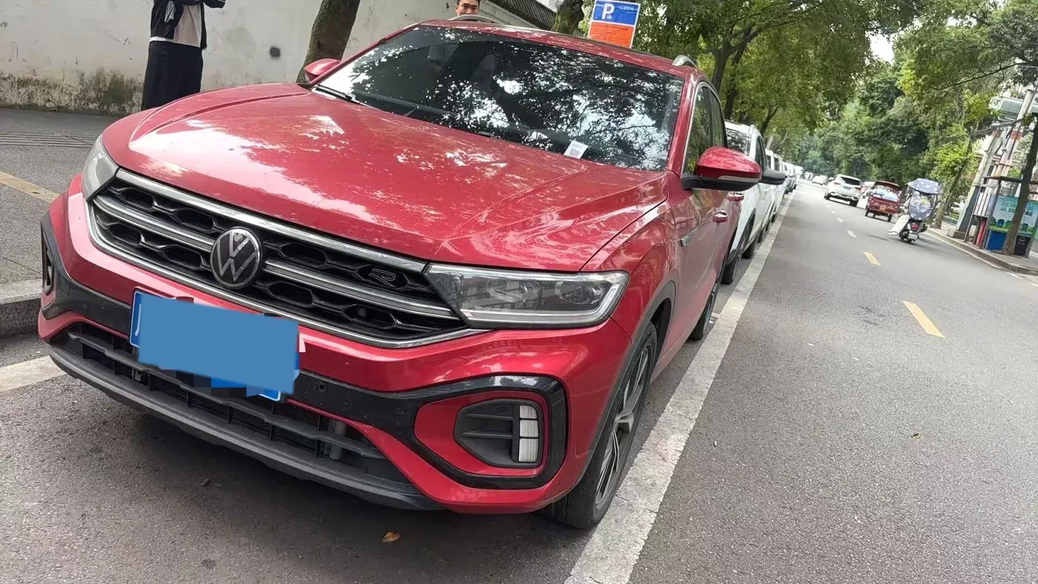 2023 Volkswagen T-Roc 1.5T 160HP L4 7DCT,autocango,china used car exporter,china ev exporter,chinese used car exporter,chinese used ev exporter