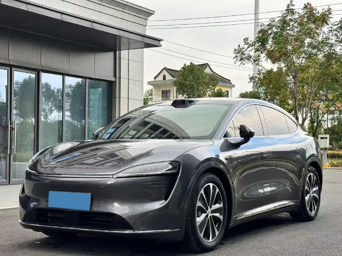 2025 Luxeed R7 REEV 156HP REEV 37KWH,autocango,china used car exporter,china ev exporter,chinese used car exporter,chinese used ev exporter
