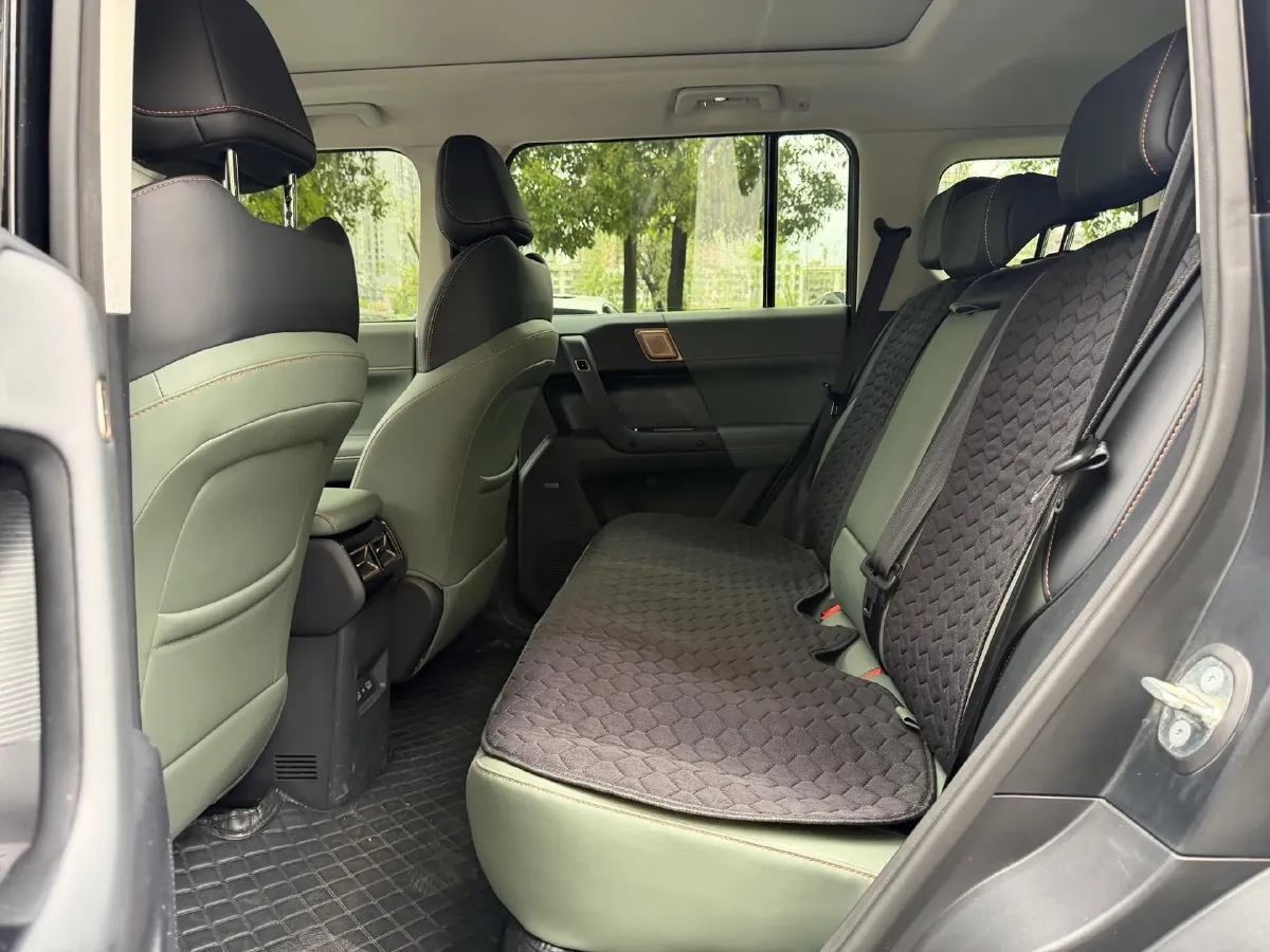 2024 JMC DaDao 2.3T 245HP L4 8AT,autocango,china used car exporter,china ev exporter,chinese used car exporter,chinese used ev exporter
