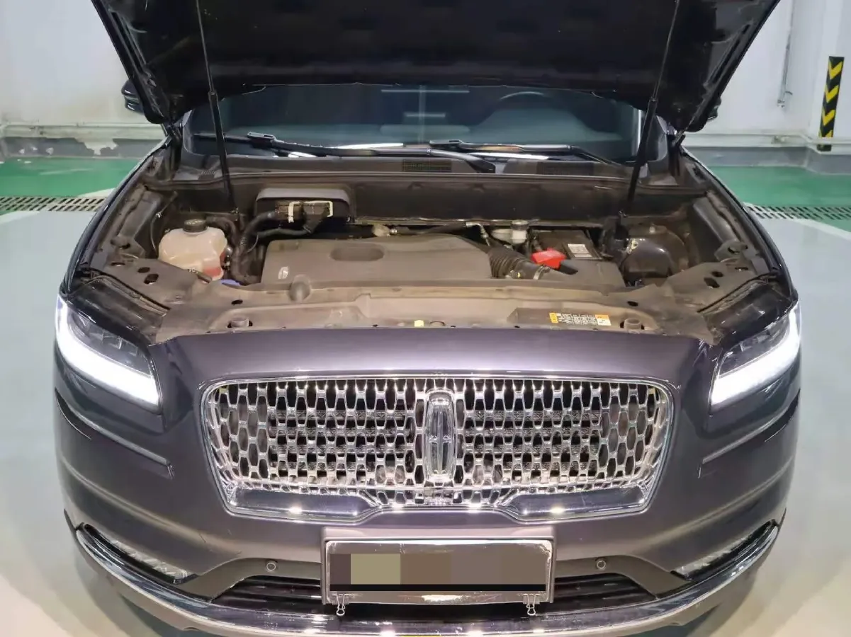2021 Lincoln Nautilus 2.0T 245HP L4 8AT,autocango,china used car exporter,china ev exporter,chinese used car exporter,chinese used ev exporter