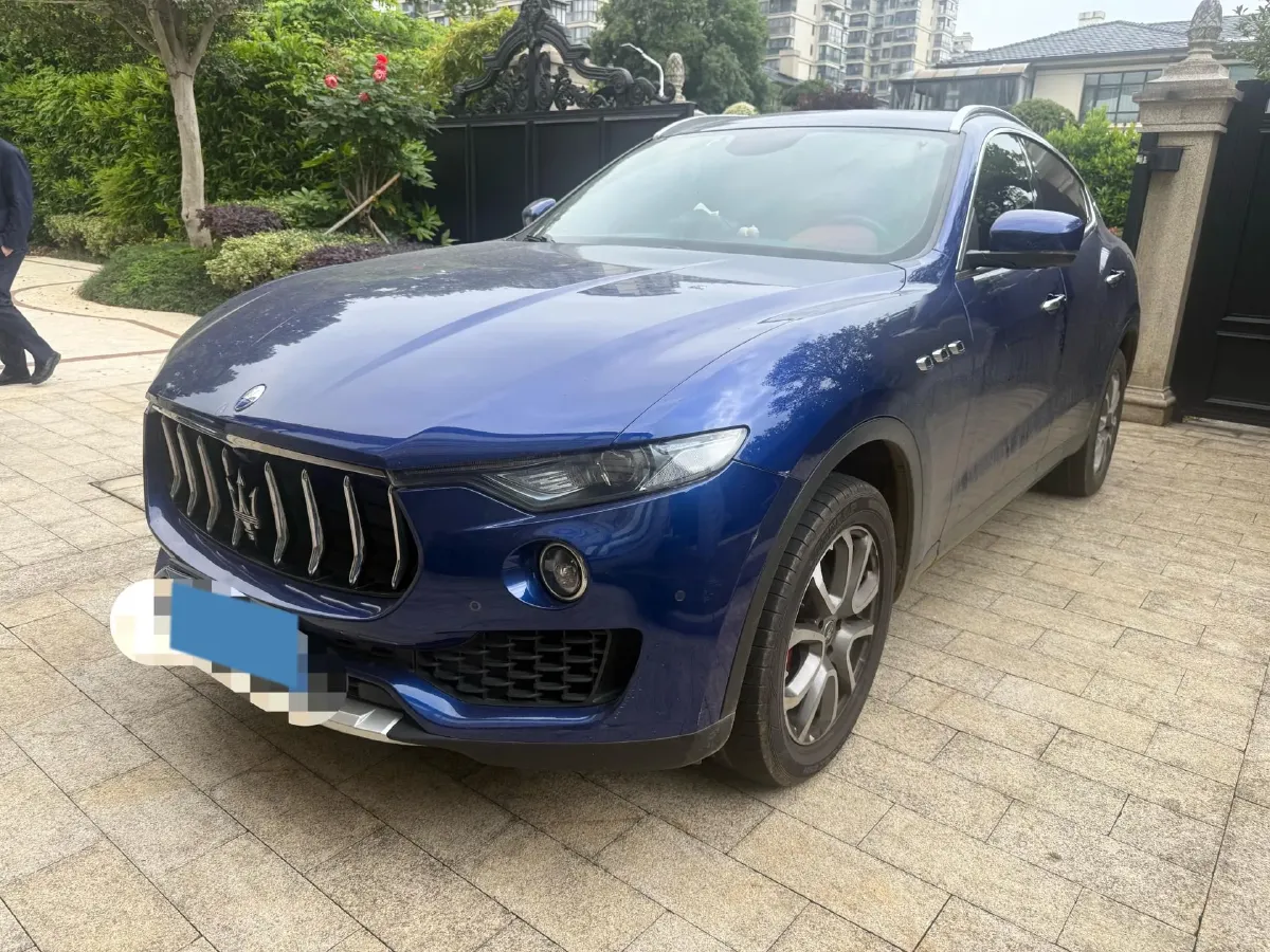 2019 Maserati Levante 3.0T 350HP V6 8AT,autocango,china used car exporter,china ev exporter,chinese used car exporter,chinese used ev exporter