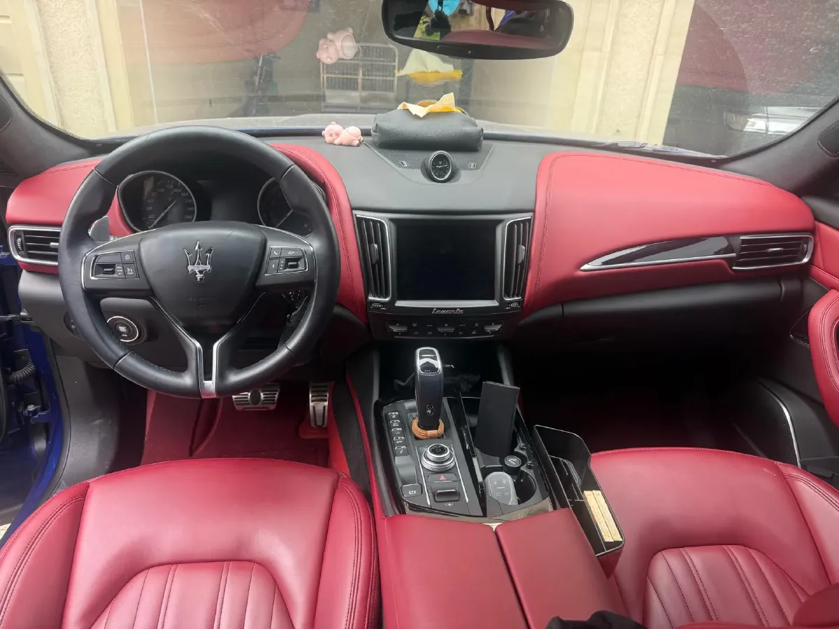 2019 Maserati Levante 3.0T 350HP V6 8AT,autocango,china used car exporter,china ev exporter,chinese used car exporter,chinese used ev exporter
