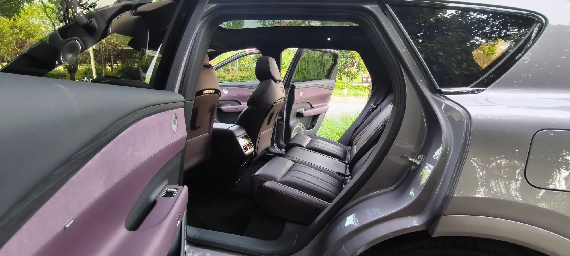 2025 Voyah FREE REEV 129HP REEV,autocango,china used car exporter,china ev exporter,chinese used car exporter,chinese used ev exporter