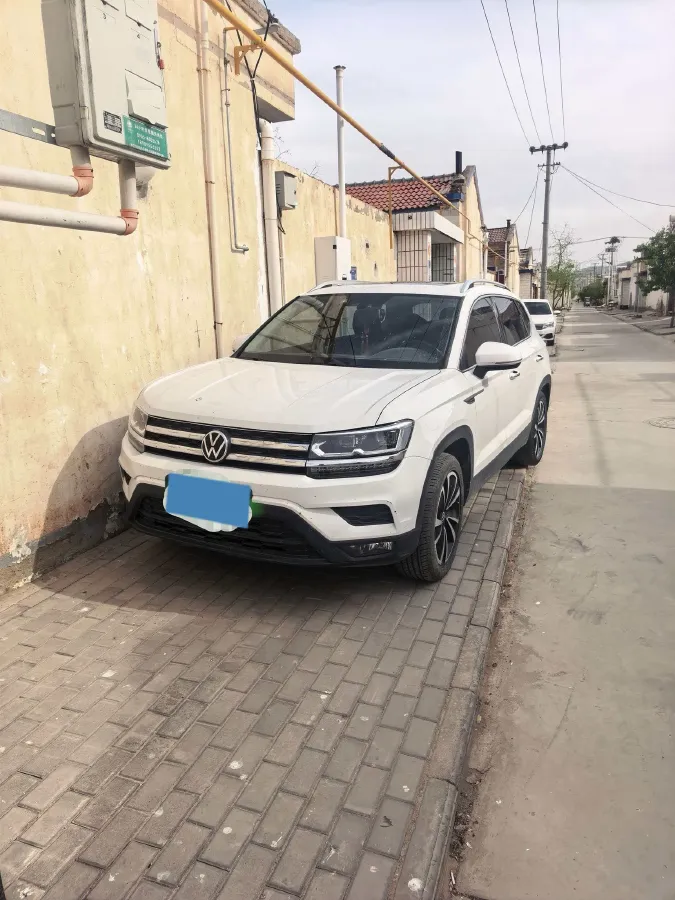 2021 Volkswagen Tharu 1.4T 150HP L4 7DCT,autocango,china used car exporter,china ev exporter,chinese used car exporter,chinese used ev exporter